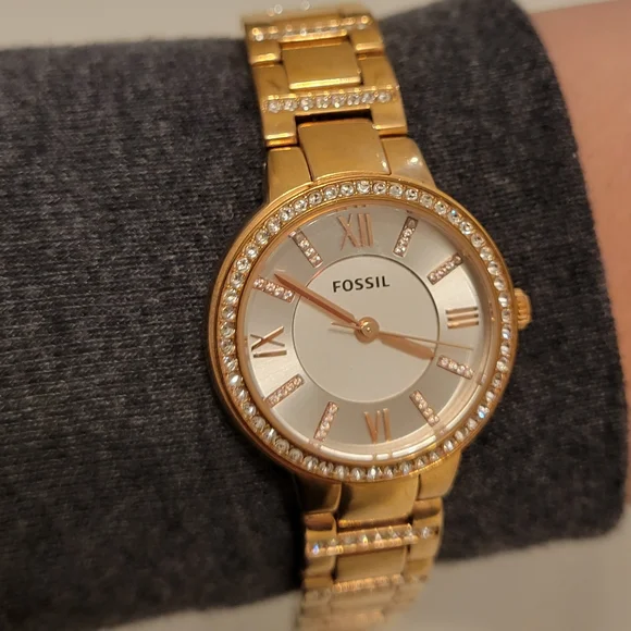 Fossil | Rose Gold Watch - Picture 3 of 3